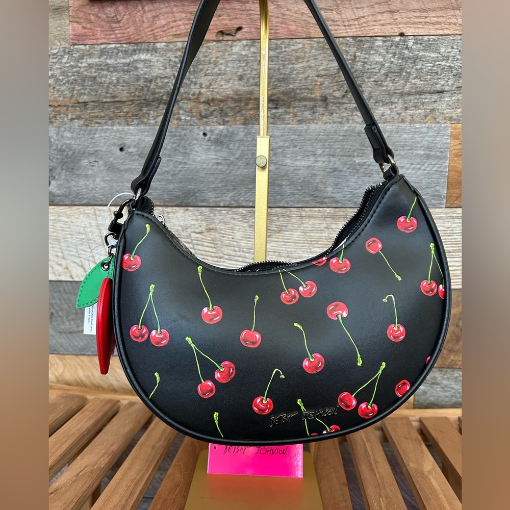NWT-Betsy Johnson Cherry Print Baguette Shoulder Bag w/Heart Charm - Picture 1 of 7